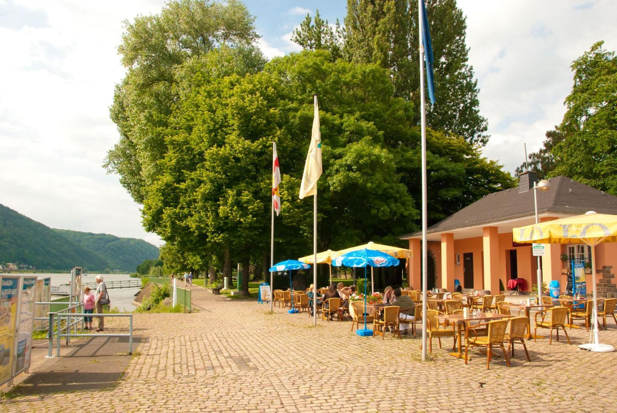 Neubert'S Gasthaus Am Rhein Лахщайн Екстериор снимка