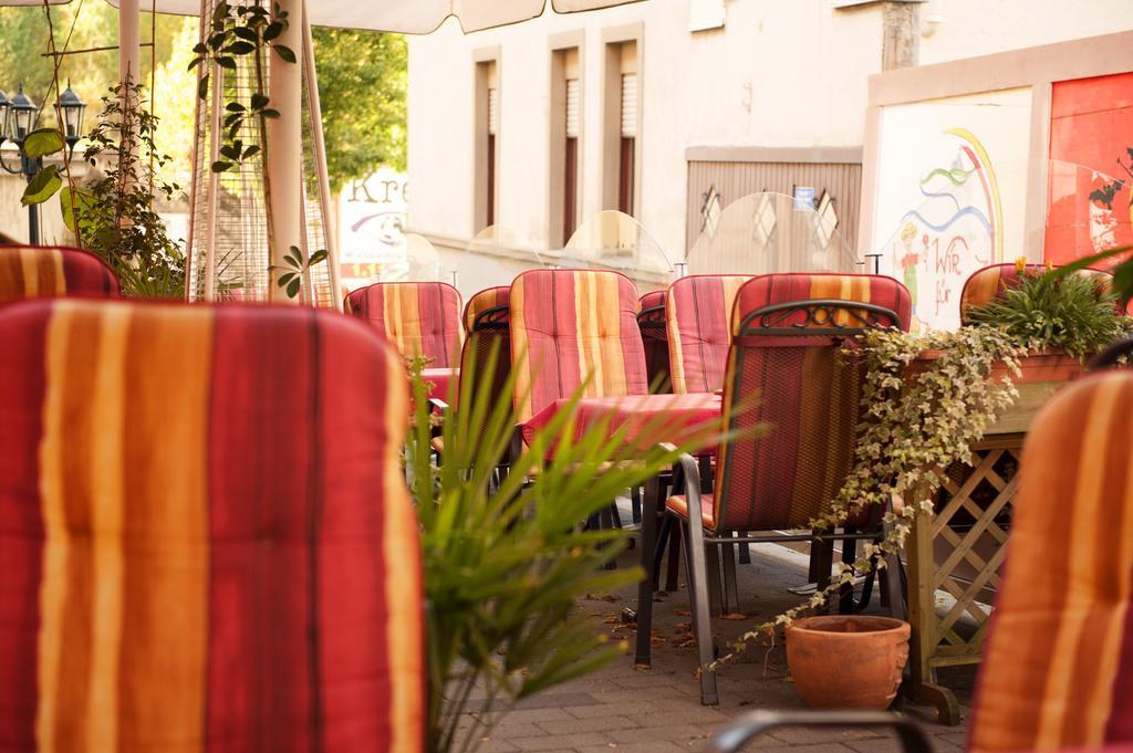 Neubert'S Gasthaus Am Rhein Лахщайн Екстериор снимка